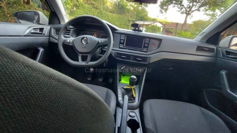 VOLKSWAGEN - POLO - 2020/2021 - Branca - R$ 75.900,00