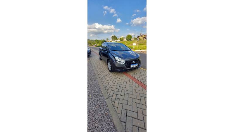 HYUNDAI - HB20 - 2018/2019 - Cinza - R$ 56.500,00
