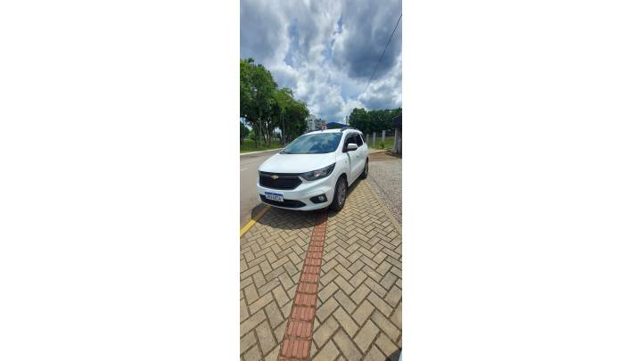 CHEVROLET - SPIN - 2023/2023 - Branca - R$ 88.900,00