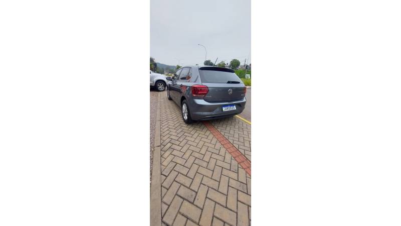 VOLKSWAGEN - POLO - 2020/2021 - Cinza - R$ 81.900,00