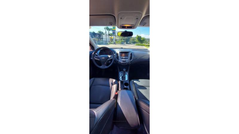 CHEVROLET - CRUZE - 2019/2019 - Prata - R$ 90.000,00