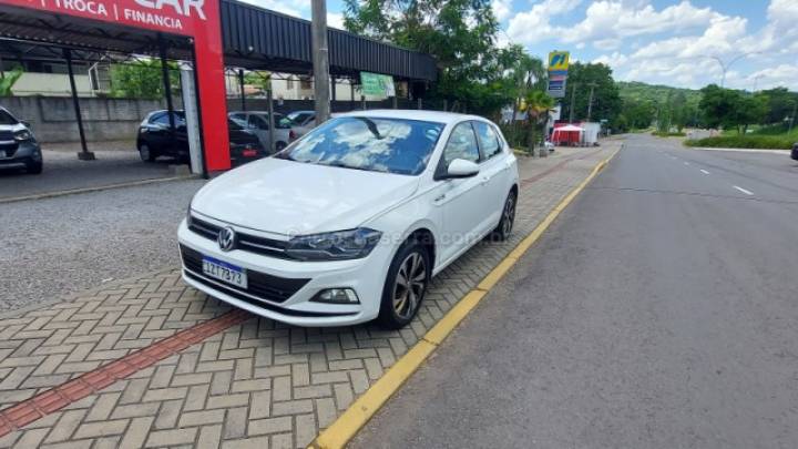 VOLKSWAGEN - POLO - 2020/2020 - Branca - R$ 85.900,00