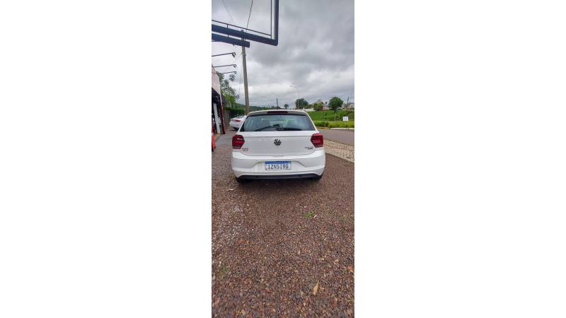 VOLKSWAGEN - POLO - 2020/2020 - Branca - R$ 80.000,00