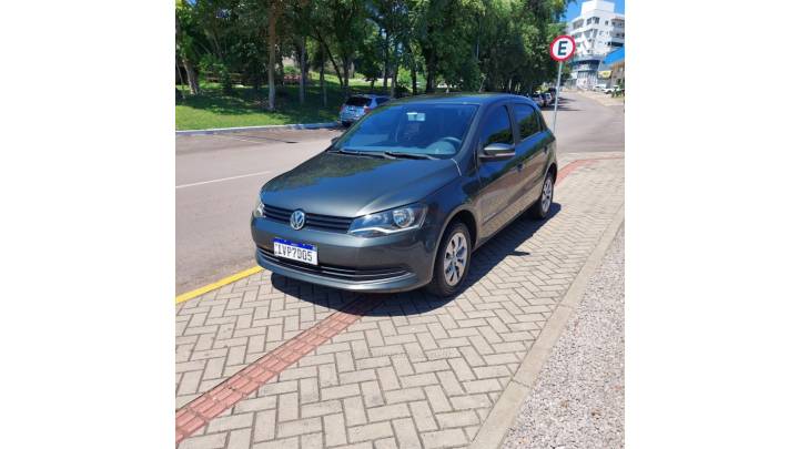 VOLKSWAGEN - GOL - 2014/2015 - Cinza - R$ 41.900,00