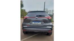 NISSAN - KICKS - 2022/2022 - Cinza - R$ 104.900,00