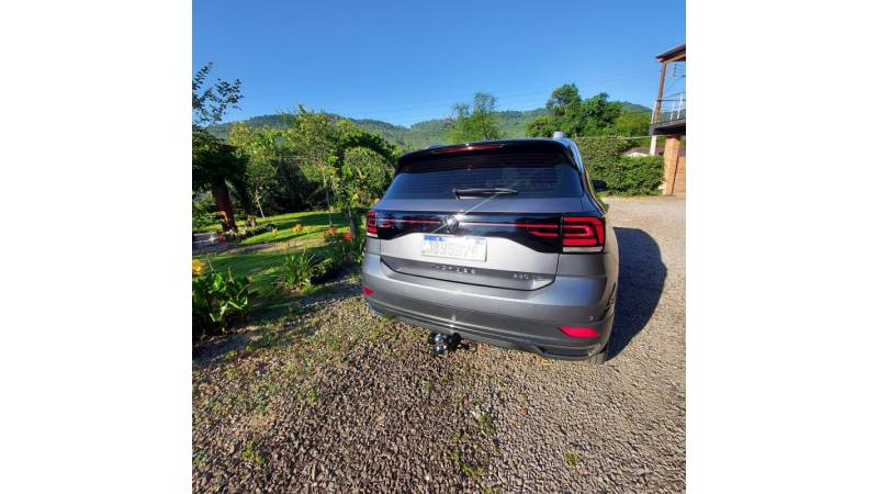 VOLKSWAGEN - T-CROSS - 2022/2023 - Cinza - R$ 140.000,00