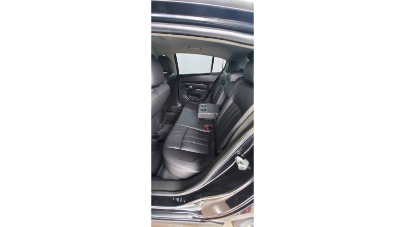 CHEVROLET - CRUZE - 2014/2014 - Preta - R$ 64.900,00