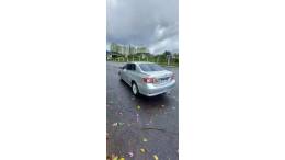TOYOTA - COROLLA - 2012/2013 - Prata - R$ 75.900,00