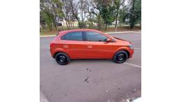 CHEVROLET - ONIX - 2013/2013 - Laranja - R$ 46.000,00