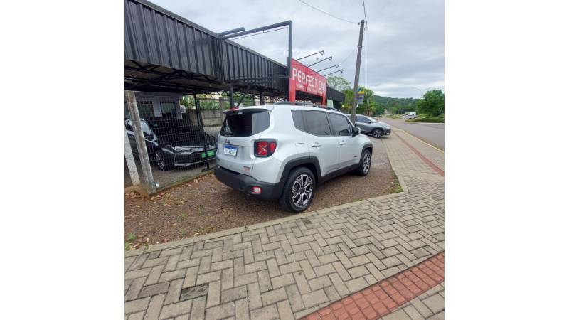 JEEP - RENEGADE - 2018/2018 - Prata - R$ 77.900,00