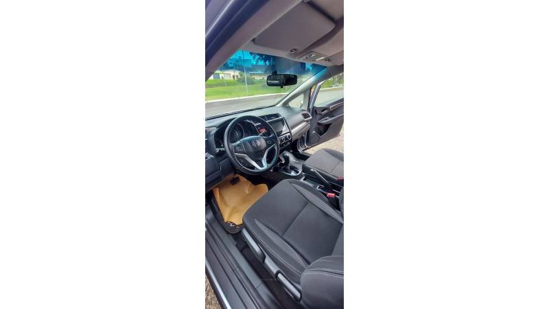 HONDA - WRV - 2017/2018 - Cinza - R$ 83.900,00