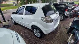 FORD - KA - 2012/2013 - Branca - R$ 29.500,00