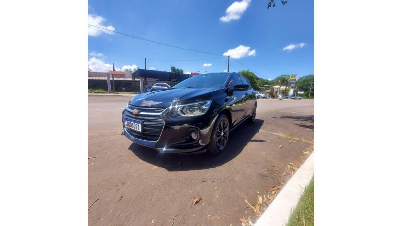 CHEVROLET - ONIX - 2022/2022 - Preta - R$ 74.900,00