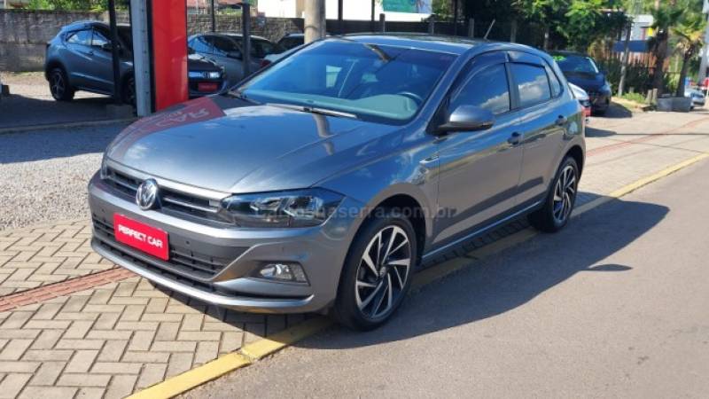 VOLKSWAGEN - POLO - 2022/2022 - Cinza - R$ 93.900,00