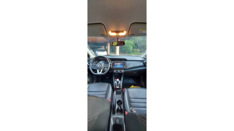 NISSAN - KICKS - 2022/2022 - Cinza - R$ 101.000,00