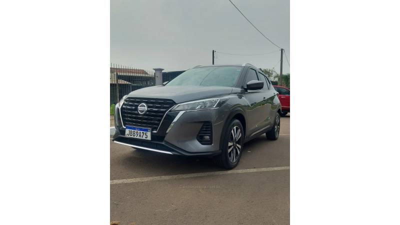 NISSAN - KICKS - 2022/2022 - Cinza - R$ 104.900,00