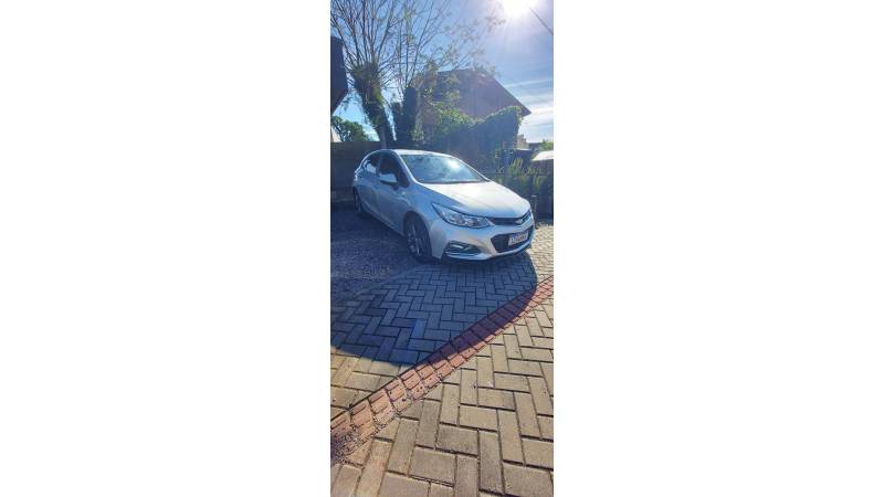 CHEVROLET - CRUZE - 2019/2019 - Prata - R$ 90.000,00