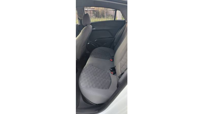 HYUNDAI - HB20S - 2016/2016 - Branca - R$ 57.900,00